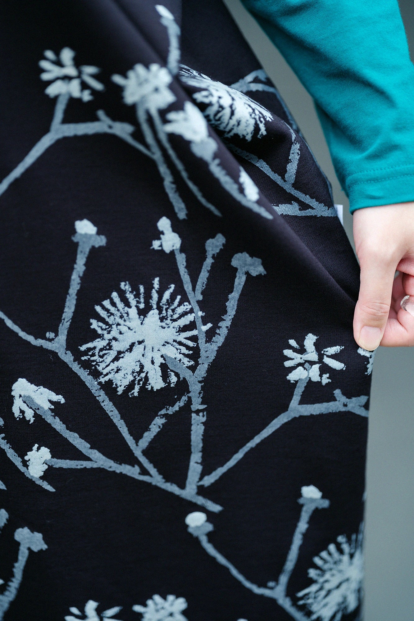 雙面編 長方形洋裝 拼接/散歩道 黑藍色