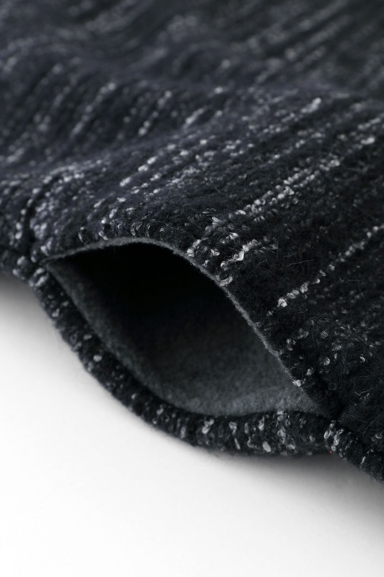 Dual-layered Knit Trapezoidal Top Shoulder Line / Dark Greyish Navy