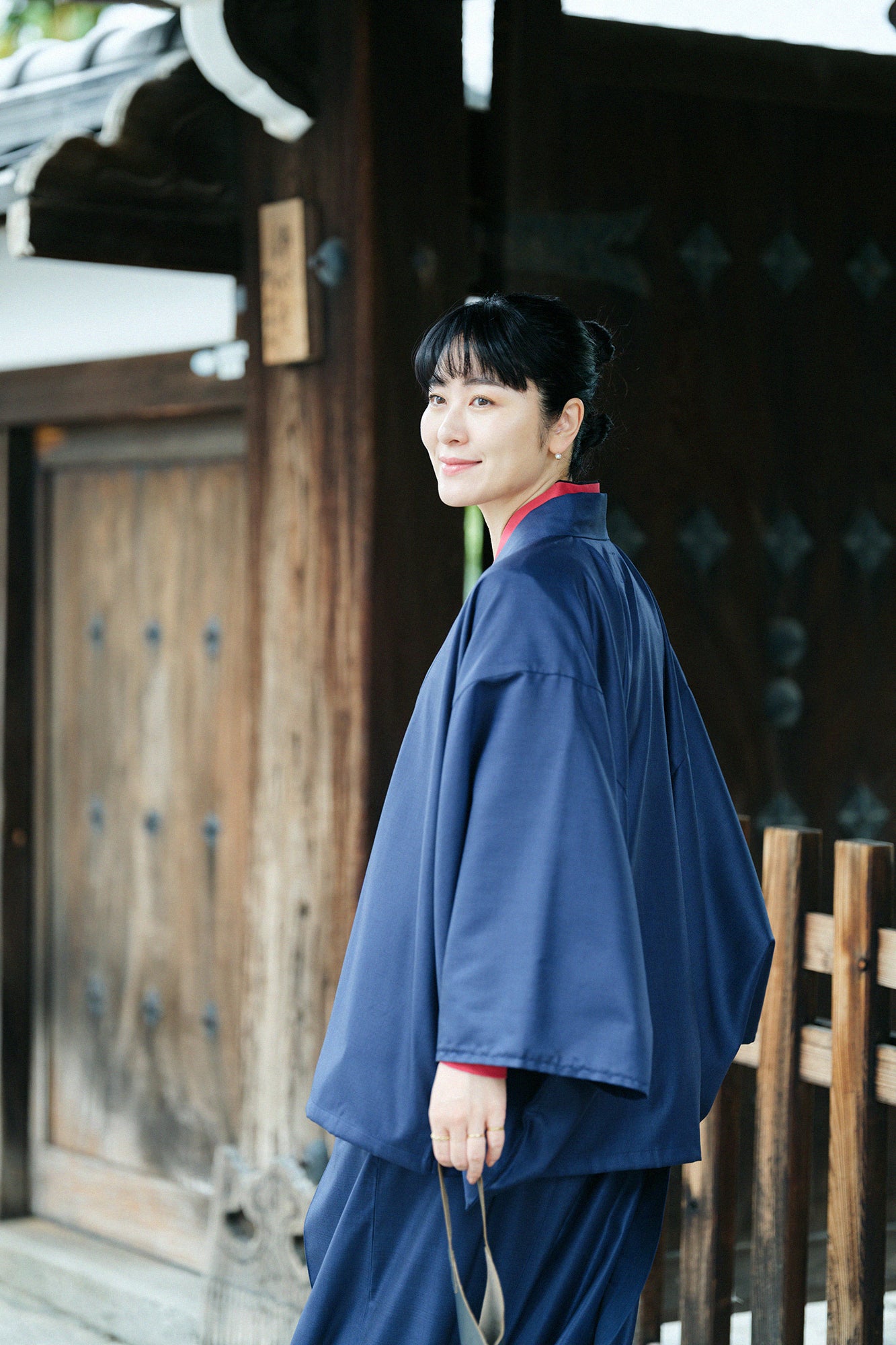 恶劣的(SOMO)Kakusode Fuubi(Kakusode de Fuubi) /暗色(nibiiro)