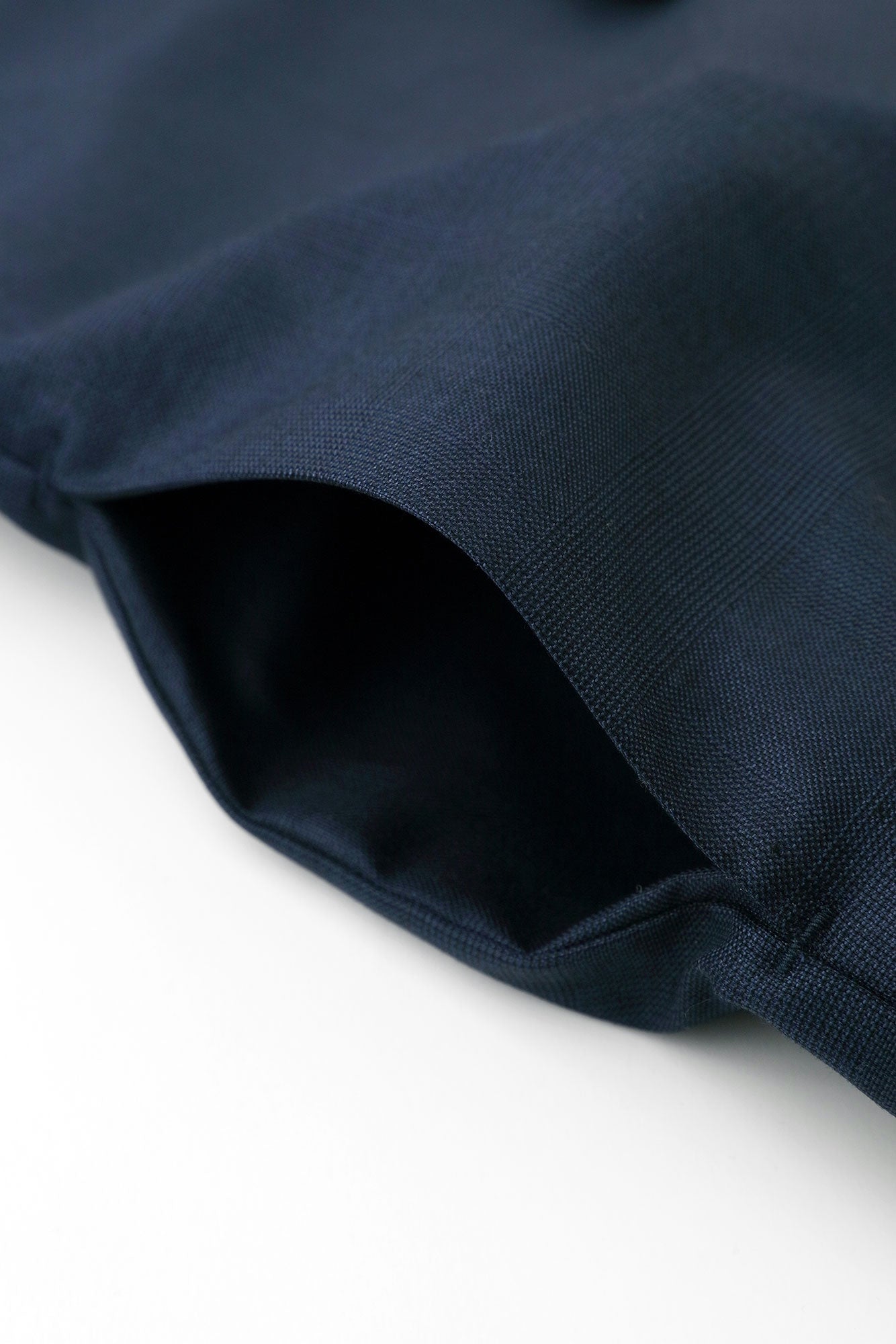 恶劣的(SOMO)Kakusode Fuubi(Kakusode de Fuubi) /暗色(nibiiro)