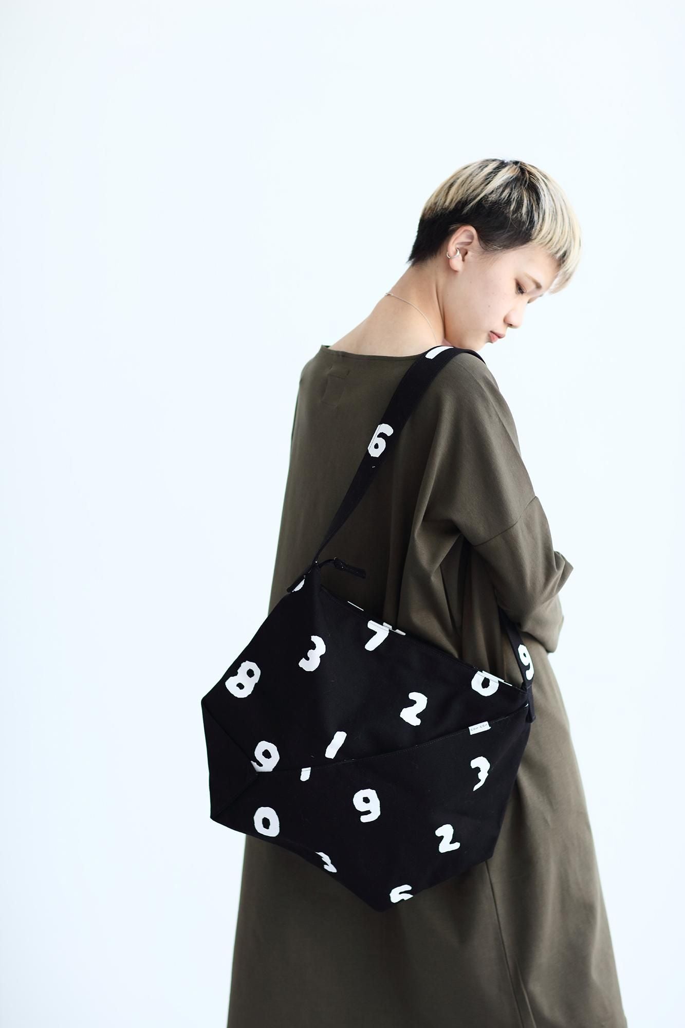 帆布 穏(はんぷ おだやか)/SO-SU-U 大