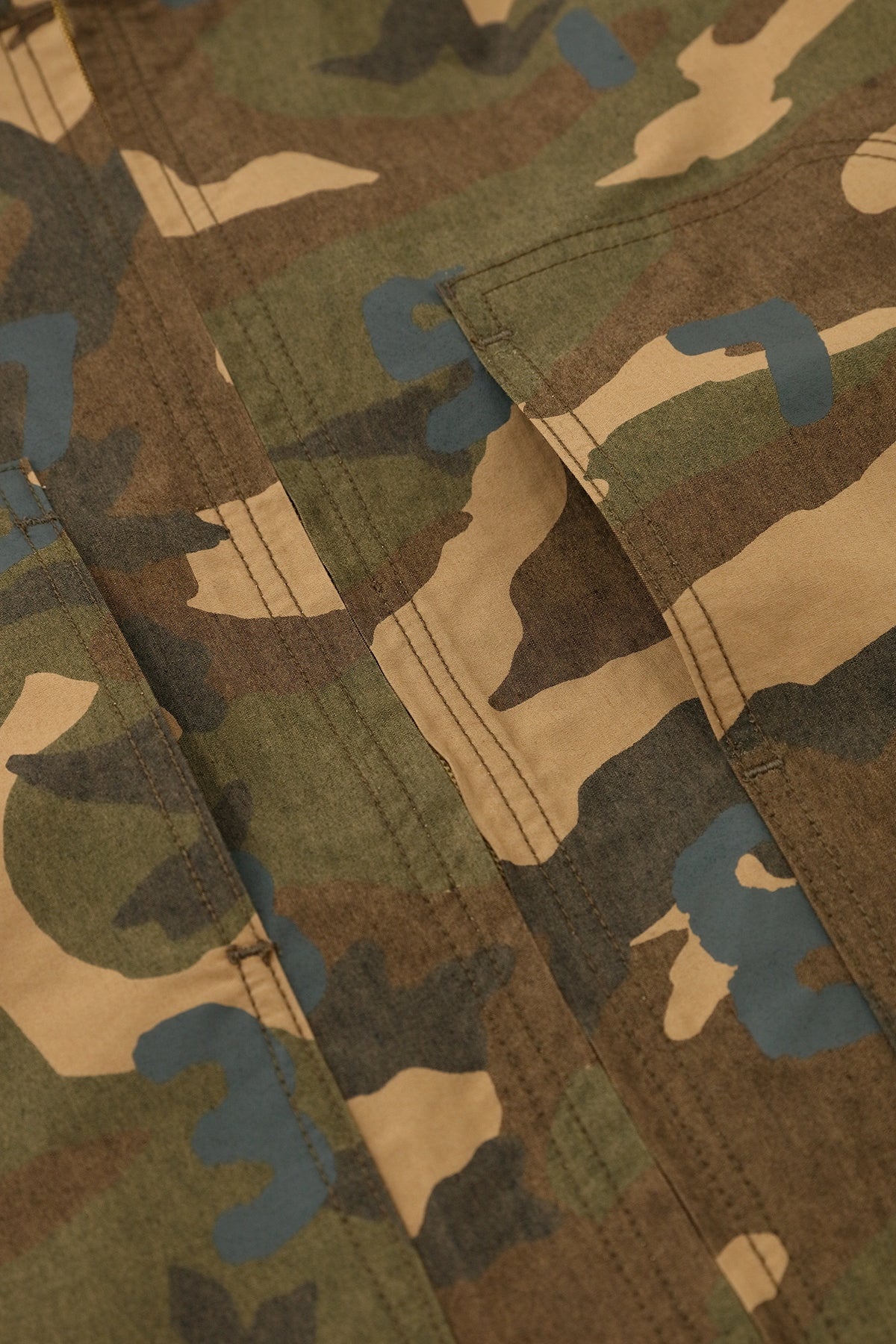 【3月10日頃発送予定】ダンプルーフ DEPOフーディー/camo SO-SU-U オーカー