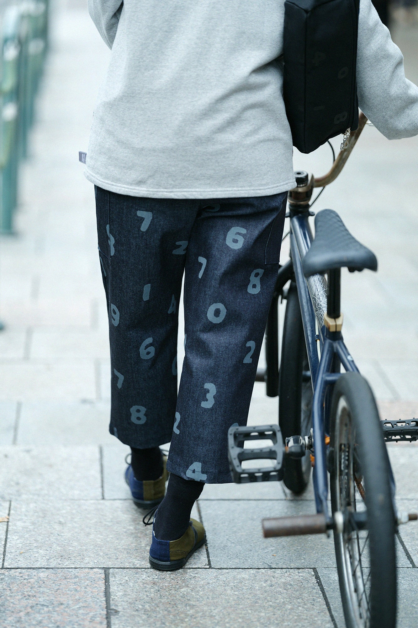 高彈性牛仔布BIKE七分褲/SO-SU-U十數 靛藍色