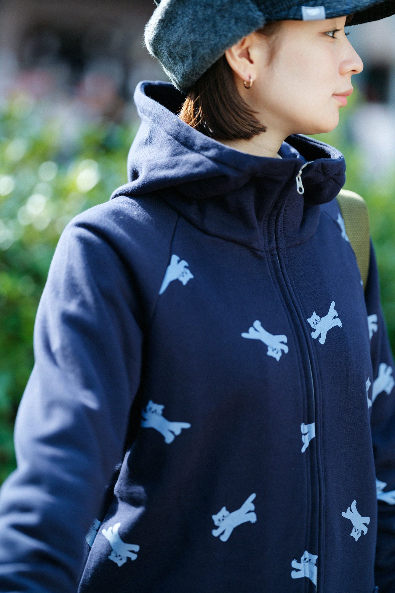 內抓毛BIKE 連帽外套/貓賽跑 深藍色