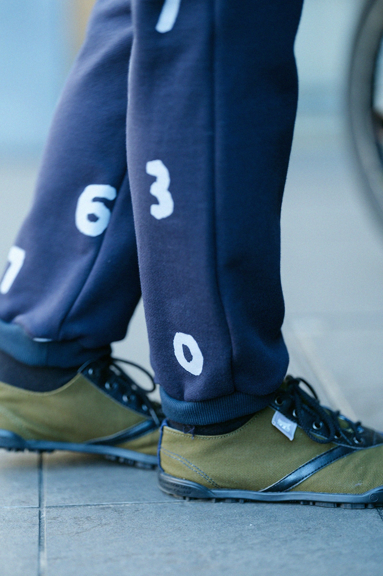 內抓毛BIKE長褲/深藍色×SO-SU-U十數