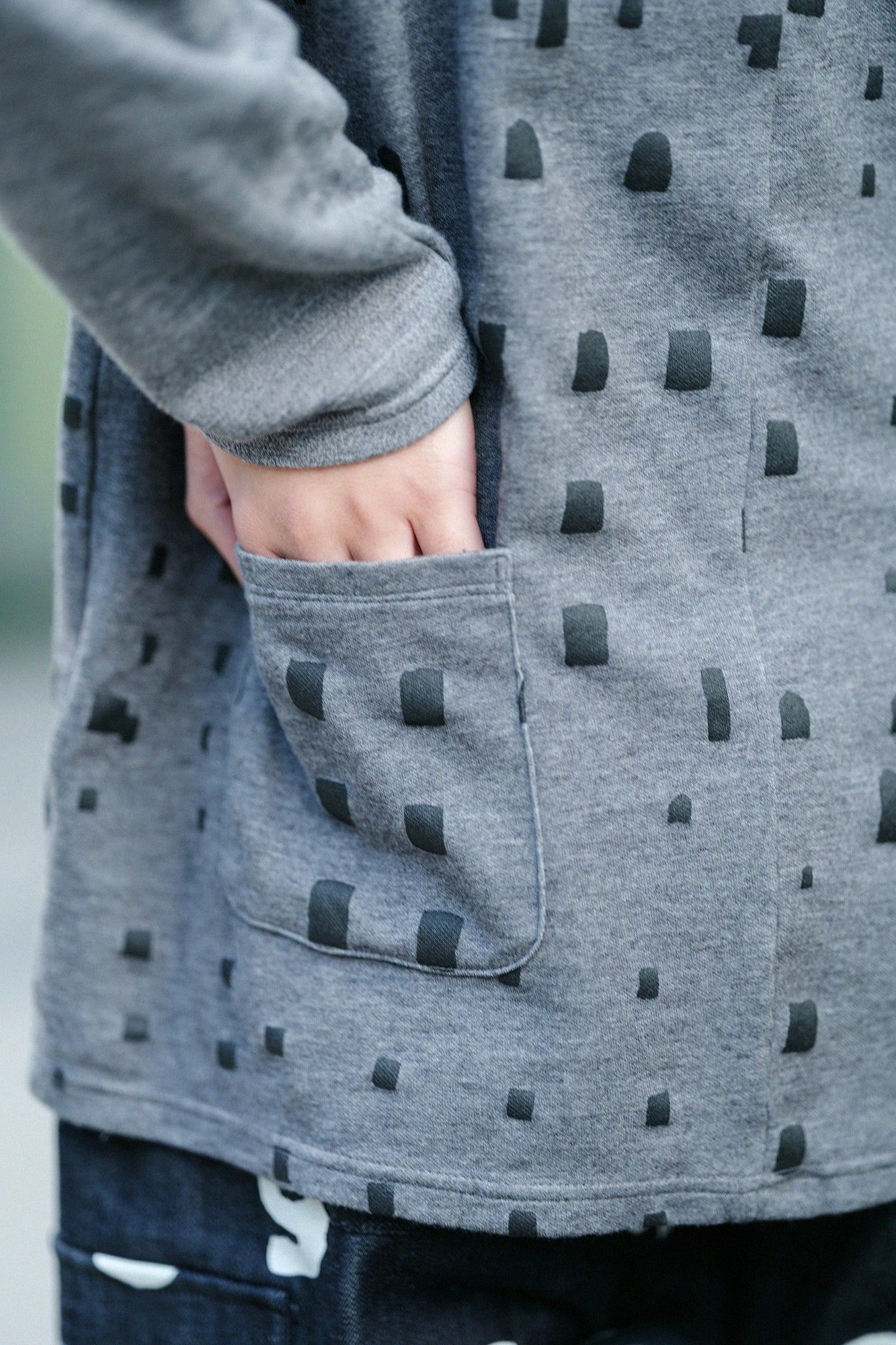 純棉雙面針織 模切長袖T-shirt/窗 灰色