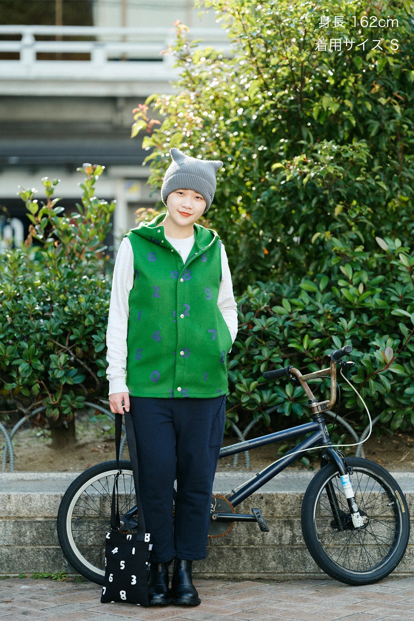 ダブルメルトン BIKEフードベスト/SO-SU-U グリーン