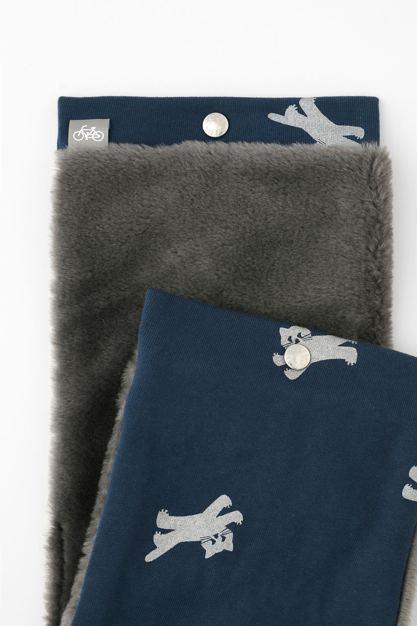 リバーシブル BIKEネックウォーマー/ねこ かけっこ ネイビー