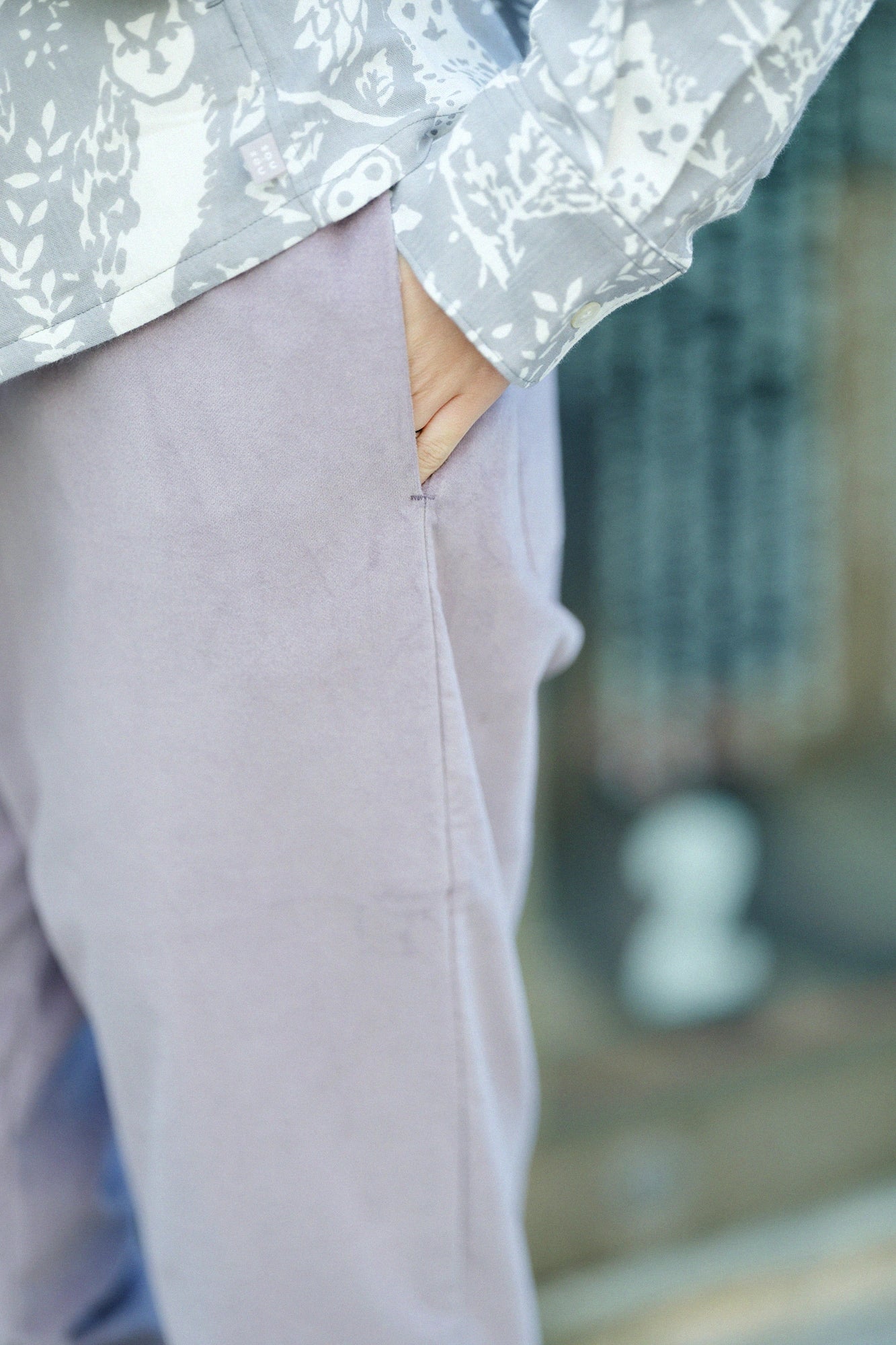 彈性燈芯絨 休閒窄管長褲/丁香紫