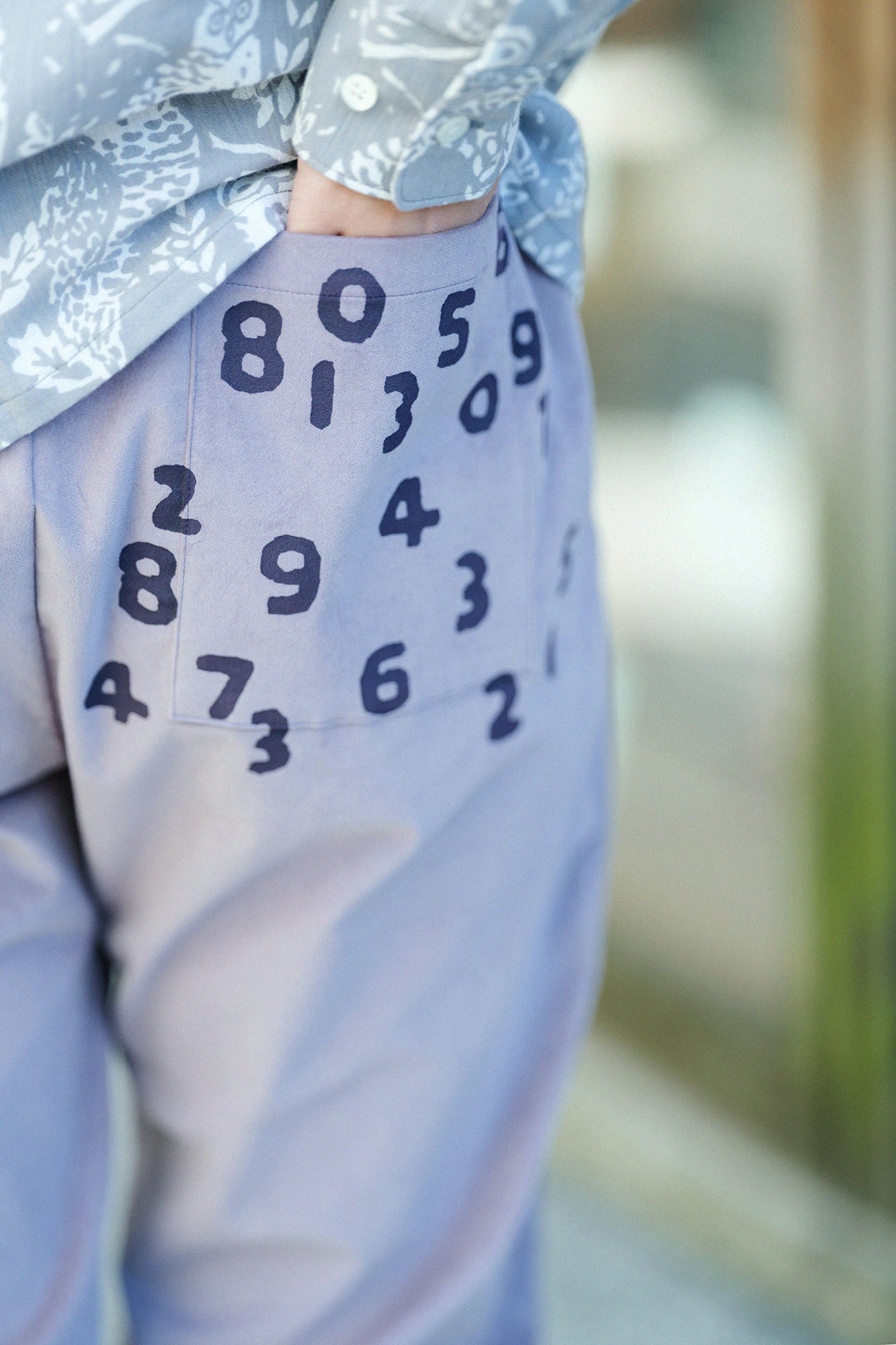 彈性燈芯絨 休閒窄管長褲/丁香紫