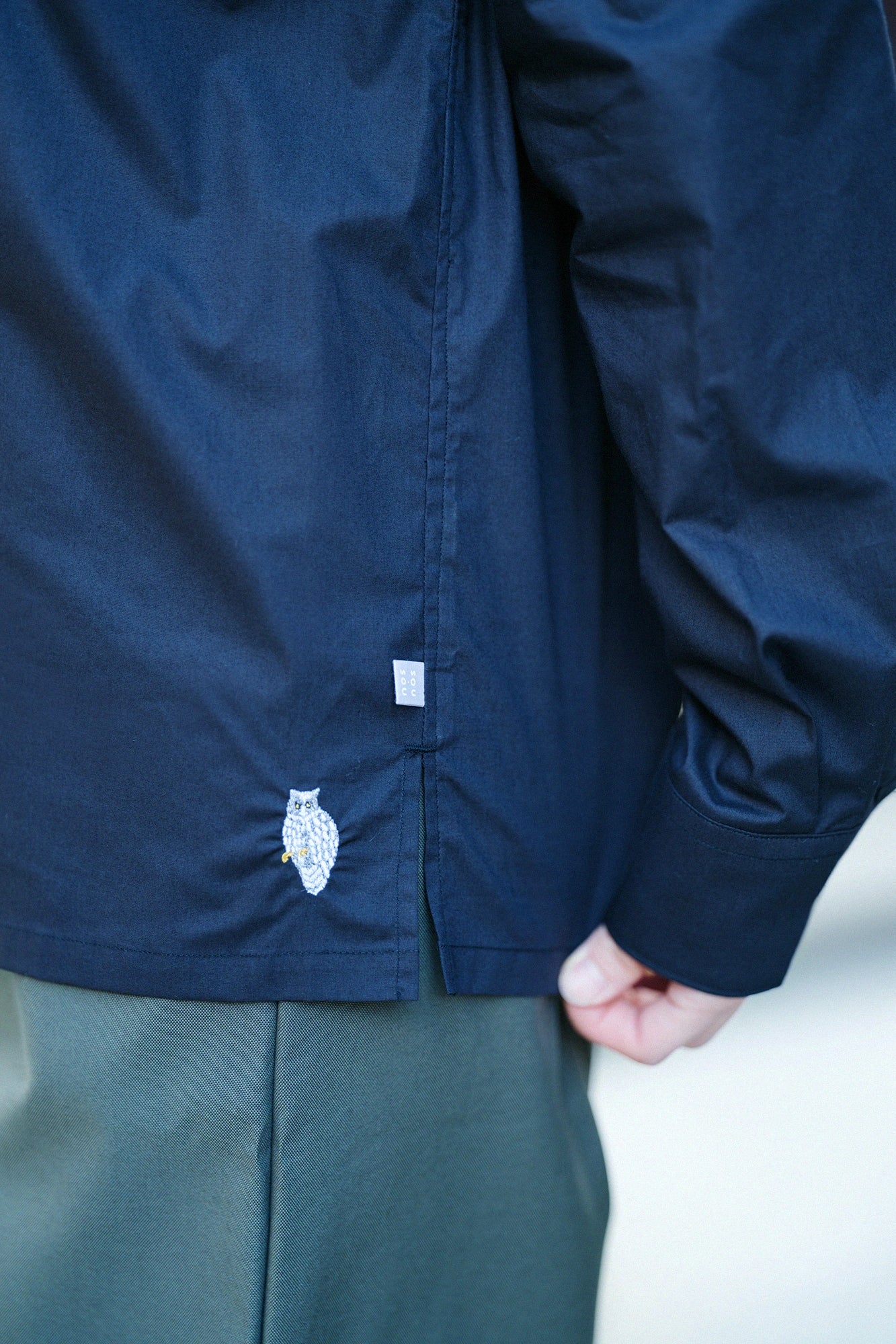 超長棉 高領襯衫/黑色