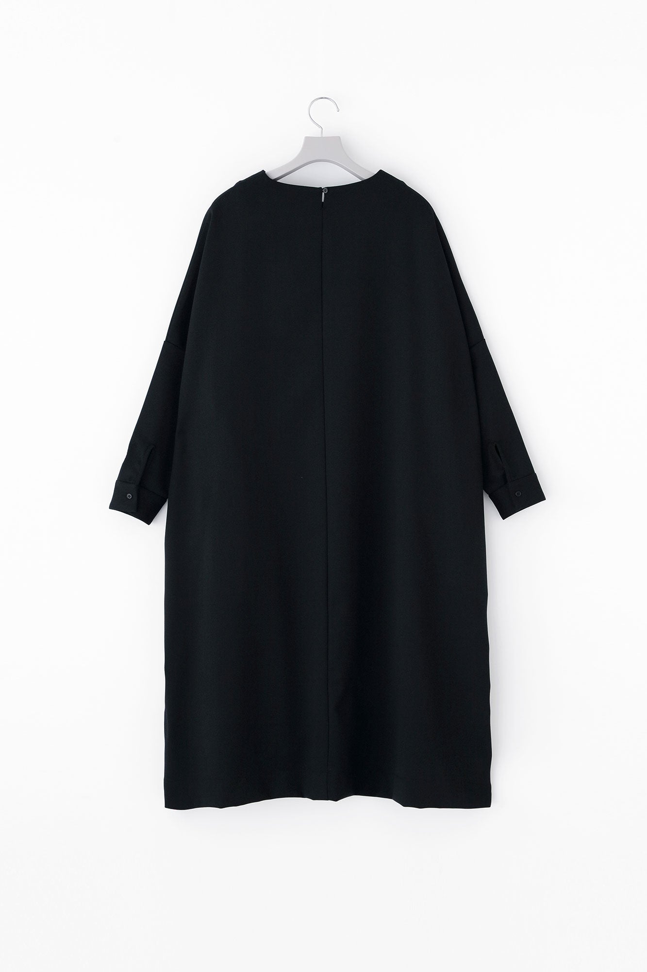 【預購】Alpinix 寬版洋裝/深藍(※預計於12月9日左右發貨)