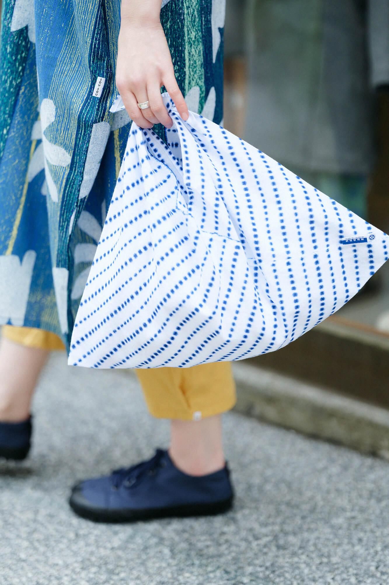 Arimatsu Narumi Tie-dye Kohabaori Eco Bag / Harisho Dot Dot Tie-dye