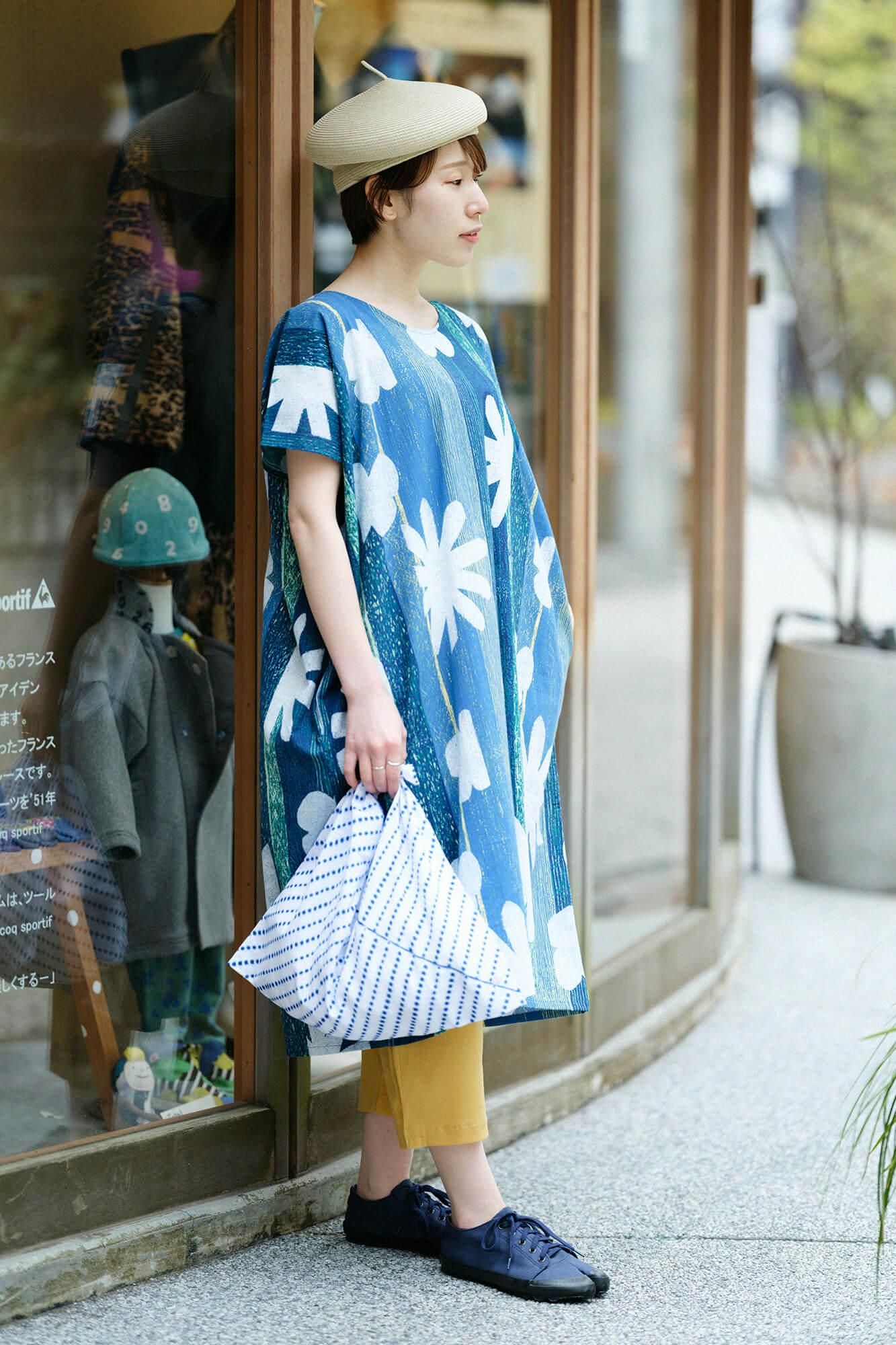 Arimatsu Narumi Tie-dye Kohabaori Eco Bag / Harisho Dot Dot Tie-dye