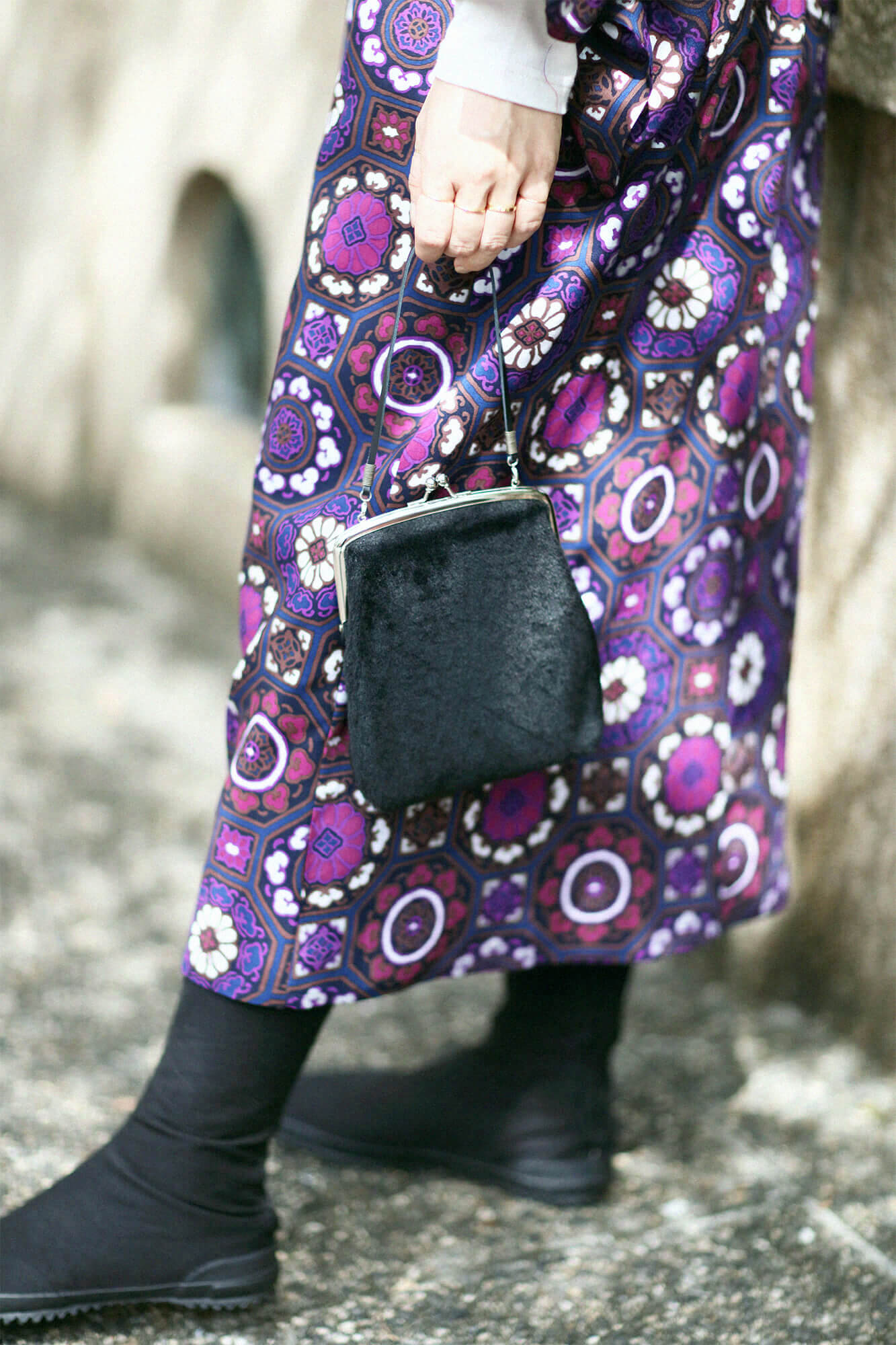 フェイクファー がま口 大/濡羽色(ぬればいろ)