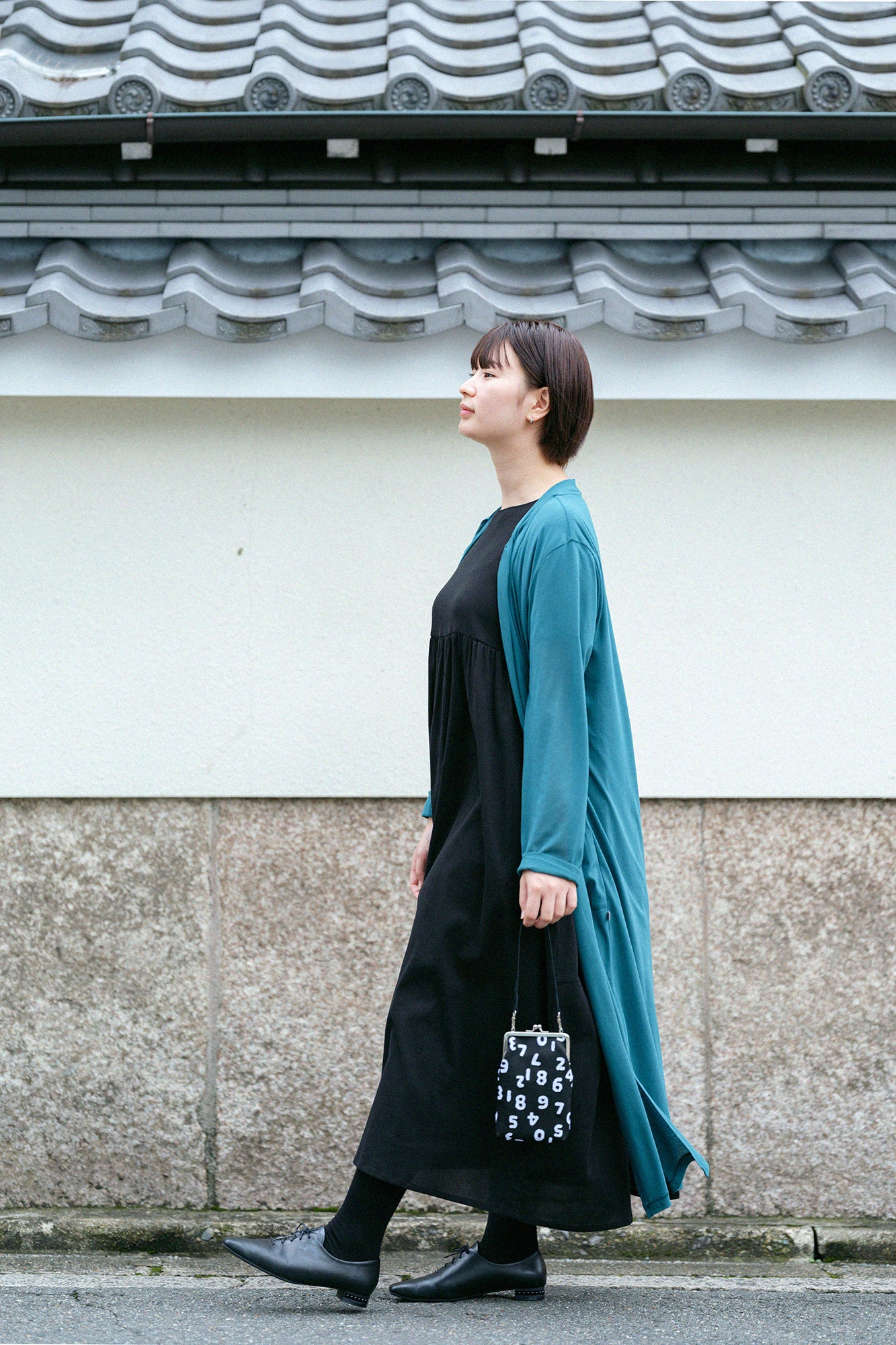 錦織(にしきおり) がま口 縦長/SO-SU-U昆(こん) 上下(しょうか) 濡羽色(ぬればいろ)