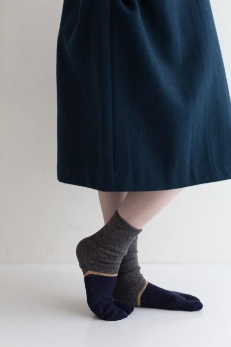 Wool Tabi Socks (Mid-calf) Bi-color/Dark Grey【Men・Women】