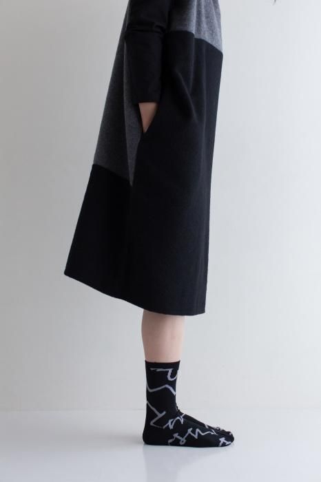 Tabi Socks (Mid-calf)/Letters Black【Men・Women】