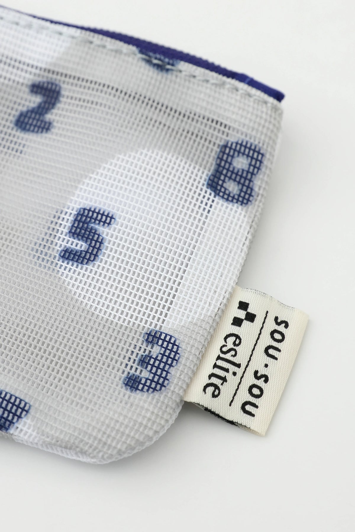SOU・SOU×eslite bookstore Mesh Storage Pouch/SO-SU-U and Polka Dots SF Blue