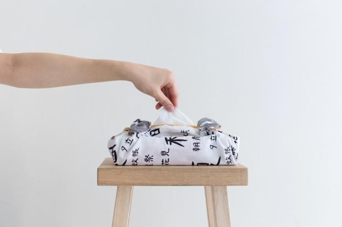 SOU・SOU ×Arakawa Masujiro Furoshiki (Small) / Kacho-fugetsu