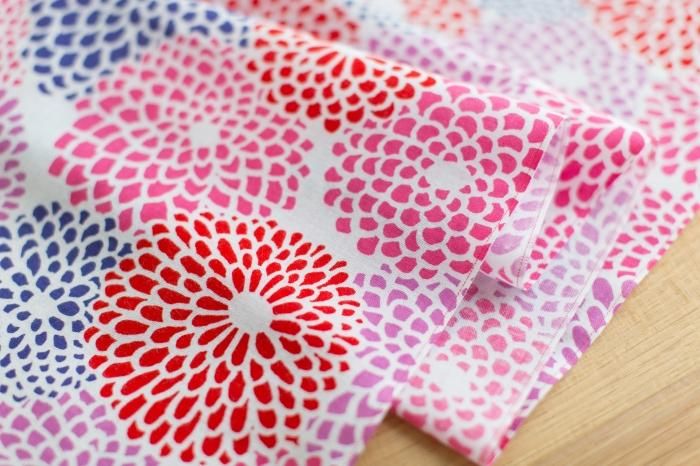Ise cotton textile tenugui / chrysanthemum Tufts
