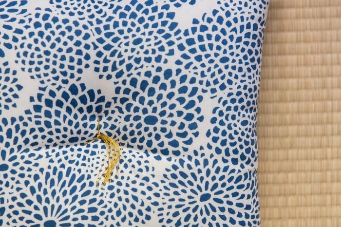 SOU・SOUKyoto Cushion(21 Count Plain Weave)/Chrysanthemum Beige【※Delivery in 3 weeks】