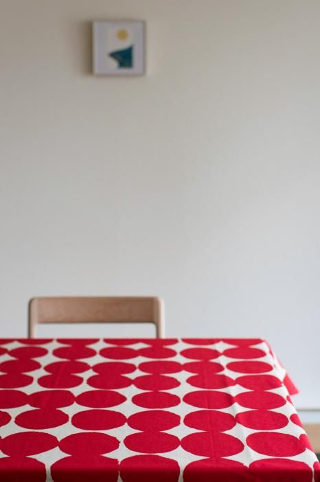 布料剪裁販售 (21號平織棉)/彈珠 大 乳白色(Nyuhaku)×深紅色(Kokihi)<50cm