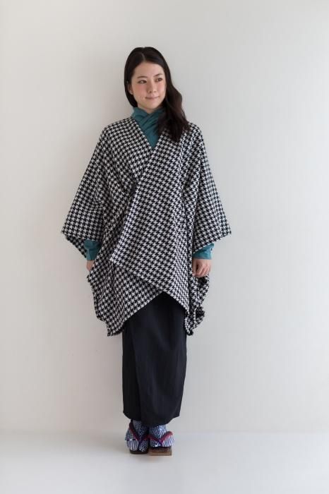 Stretchable Cotton Tabi Socks/Lines and Dots Seiwa ※Non-slip Sole