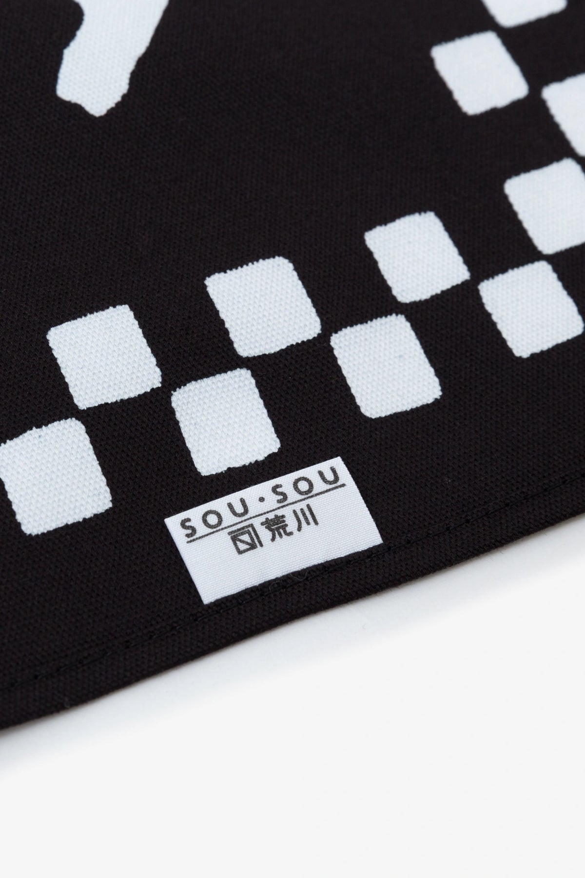SOU・SOU ×Arakawa Masujiro Furoshiki (Medium) / SO-SU-U Black