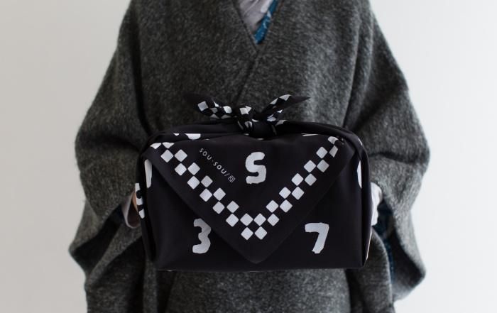 SOU・SOU ×Arakawa Masujiro Furoshiki (Medium) / SO-SU-U Black