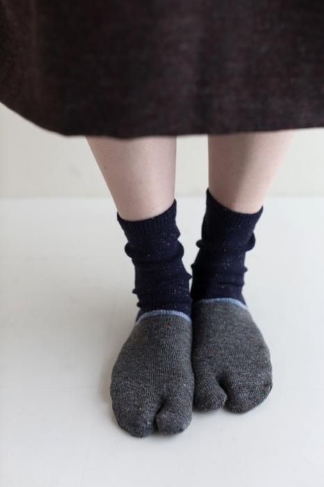 羊毛雙色分趾襪(普通長度)/深藍色 【男・女性用】