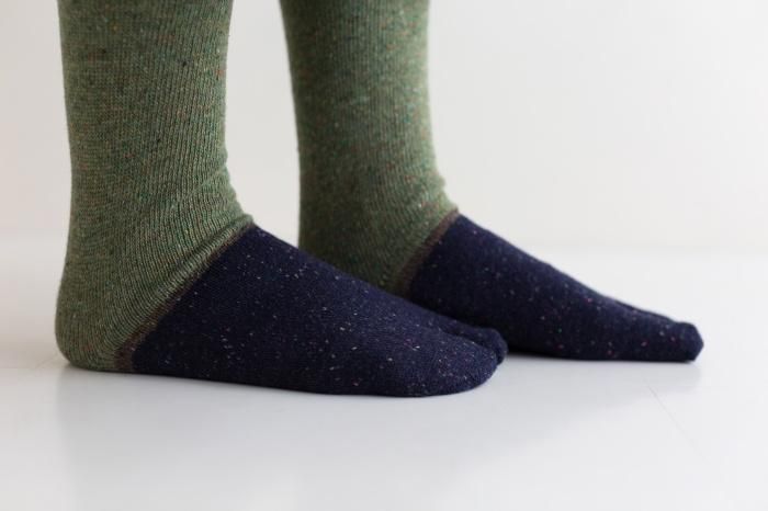 羊毛雙色分趾襪(膝下長度)/橄欖綠 【女性用】