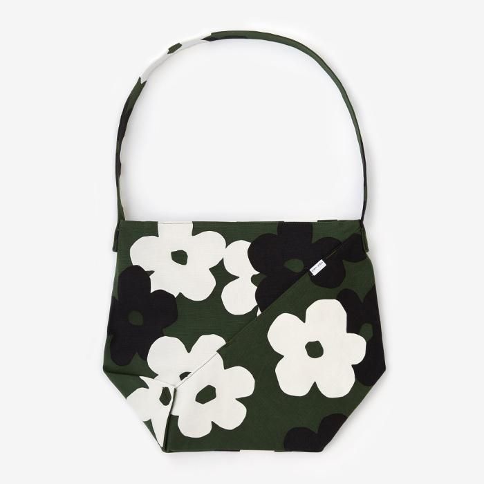 帆布 穏(はんぷ おだやか)/花がさね 玉露(ぎょくろ)