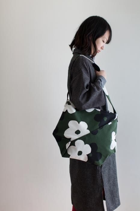 帆布 穏(はんぷ おだやか)/花がさね 玉露(ぎょくろ)