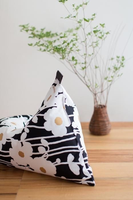 쿠션 좌식 의자/ 히나타 바코【※도착까지 약 3주소요】