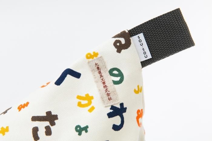 쿠션 좌식 의자/이로하니호헤도 야마아소비【※도착까지 약 3주소요】