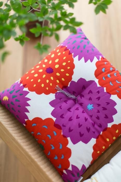SOU・SOUKyoto Cushion(21 Count Plain Weave)/Dahlia【※Delivery in 3 weeks】