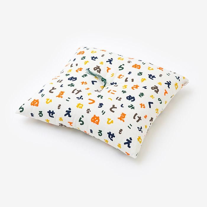 SOU・SOUKyoto Cushion(21 Count Plain Weave)/Japanese Alphabet Song Play in the Mountain【※Delivery in 3 weeks】
