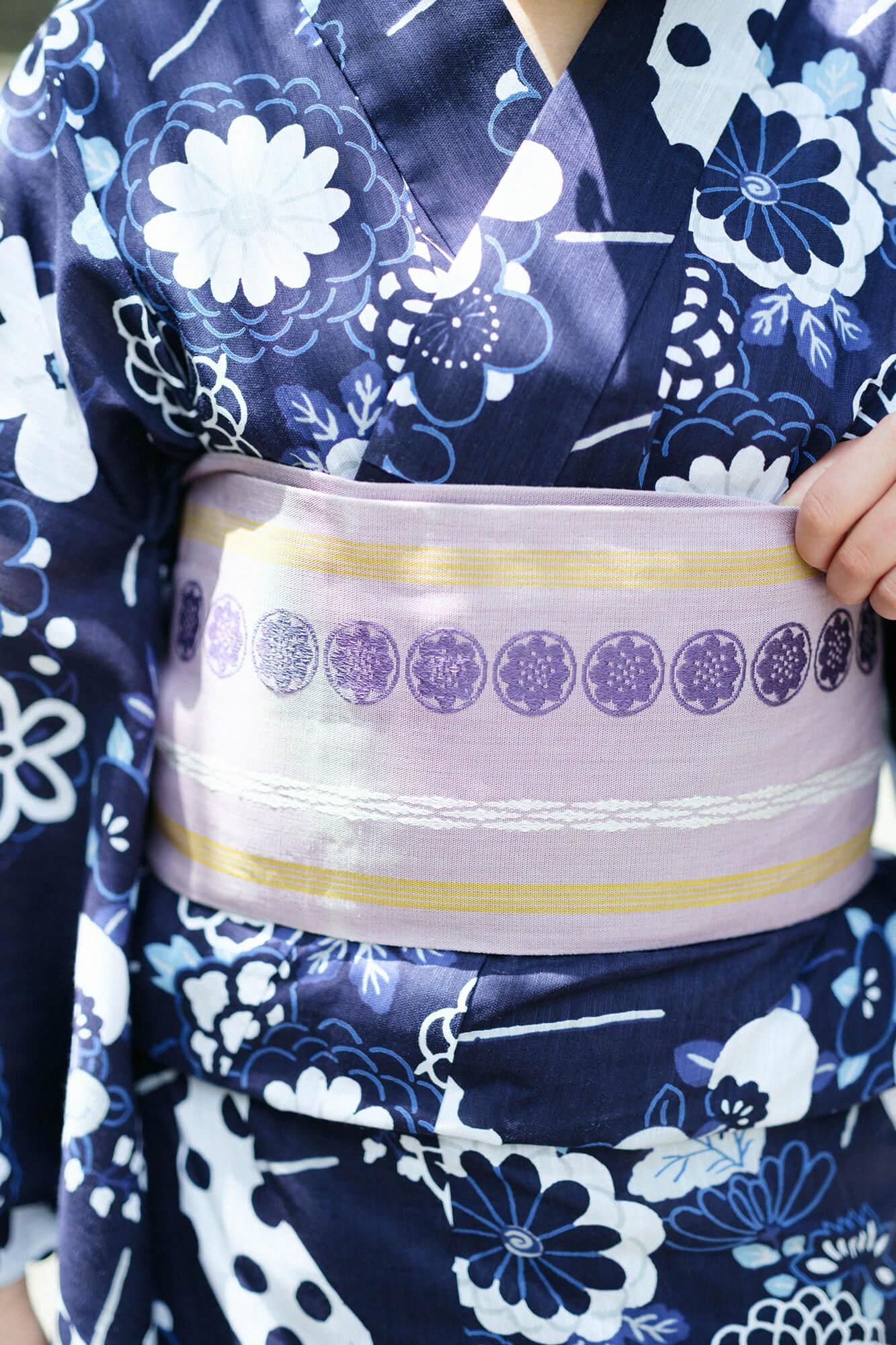 하카타 카라무시 오비/red wisteria (Beni Fujiiro)