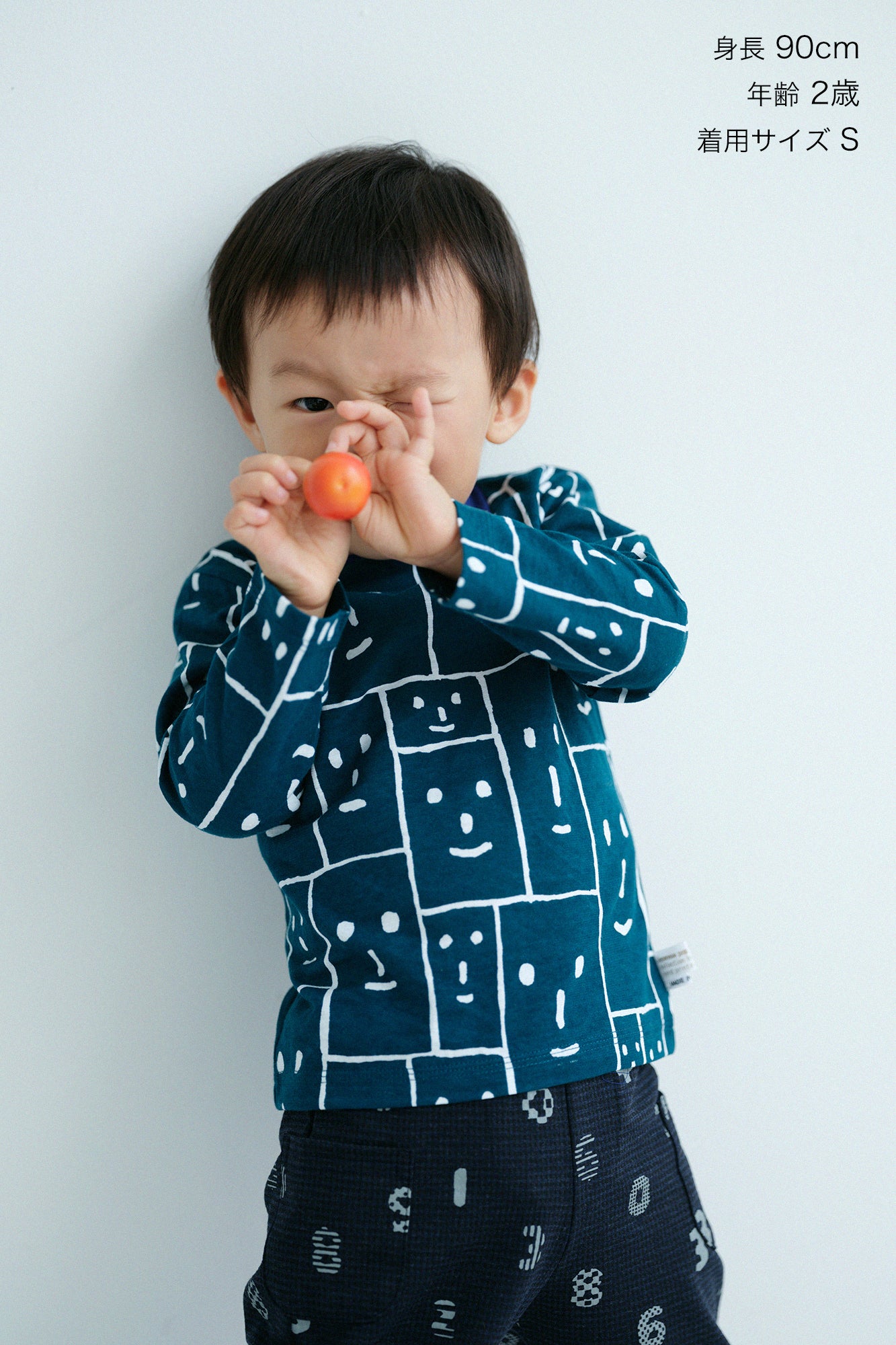 ● Square Neck Long Sleeve T-shirt / Flower Grove