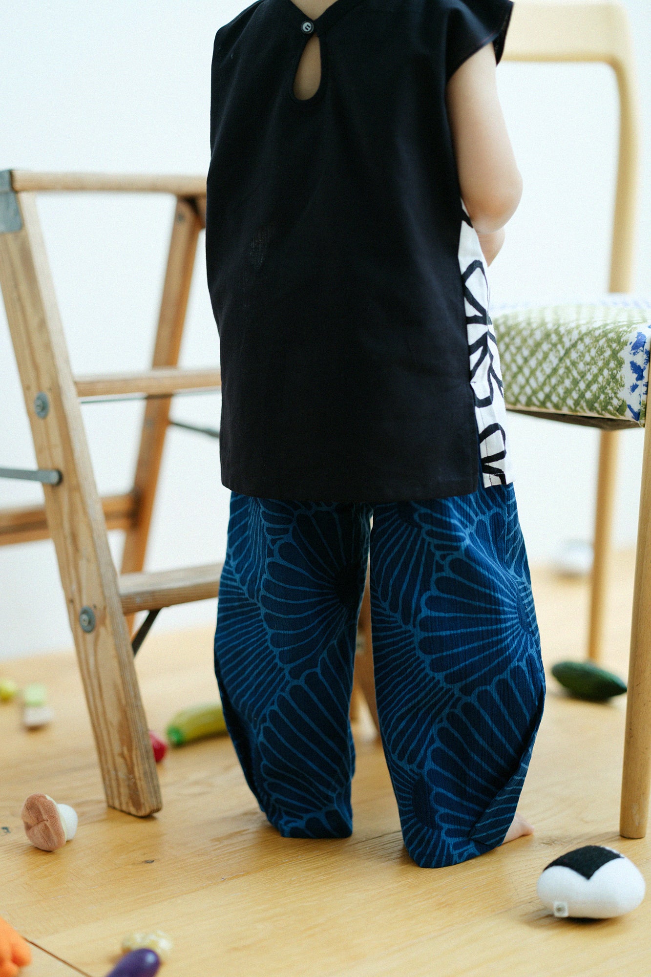 ●高島縮棉20/20 愛奈森童裝長褲 蕾/菊扇