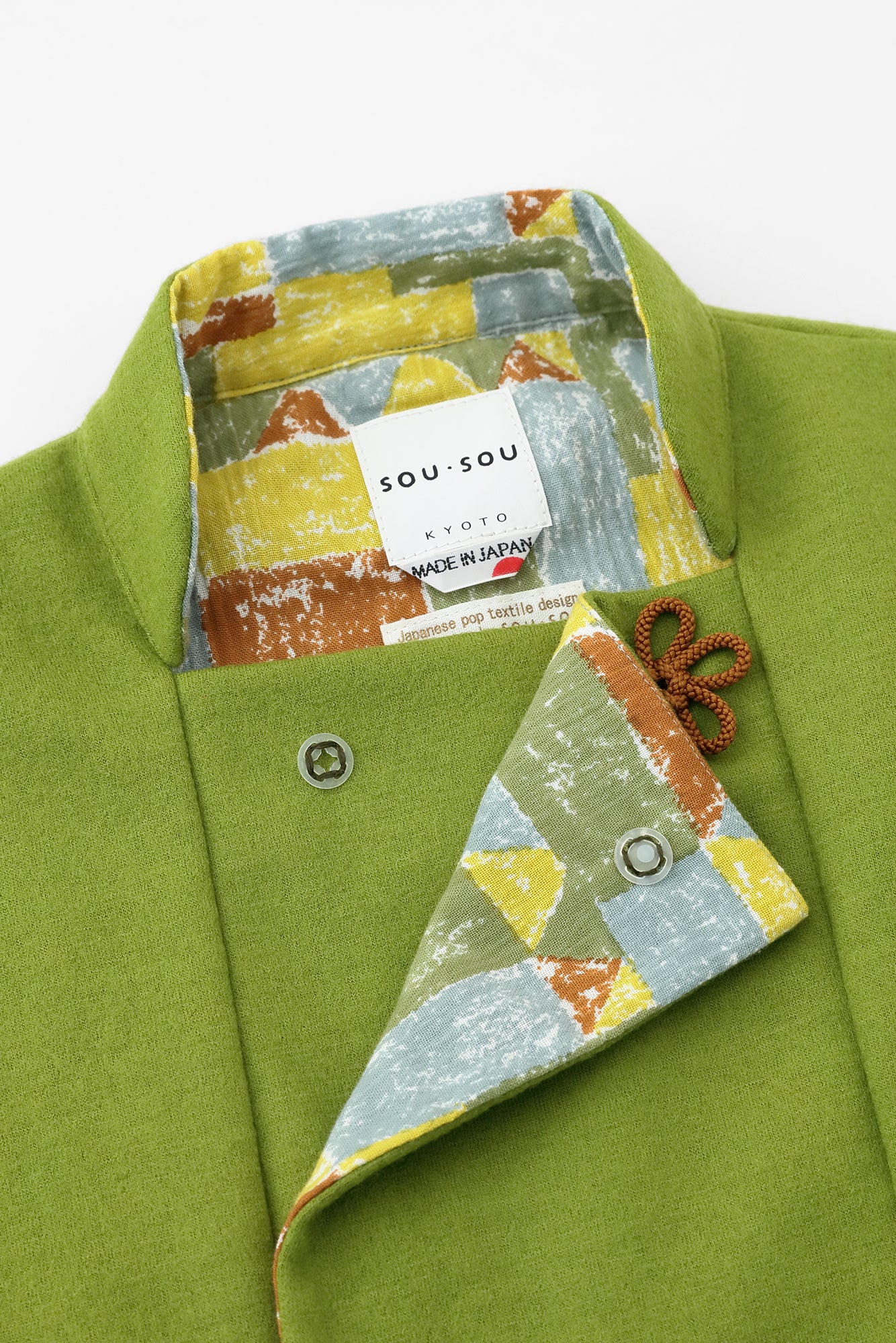 ●Boa Square Neck Poncho / Pure White × Flower Cocoon