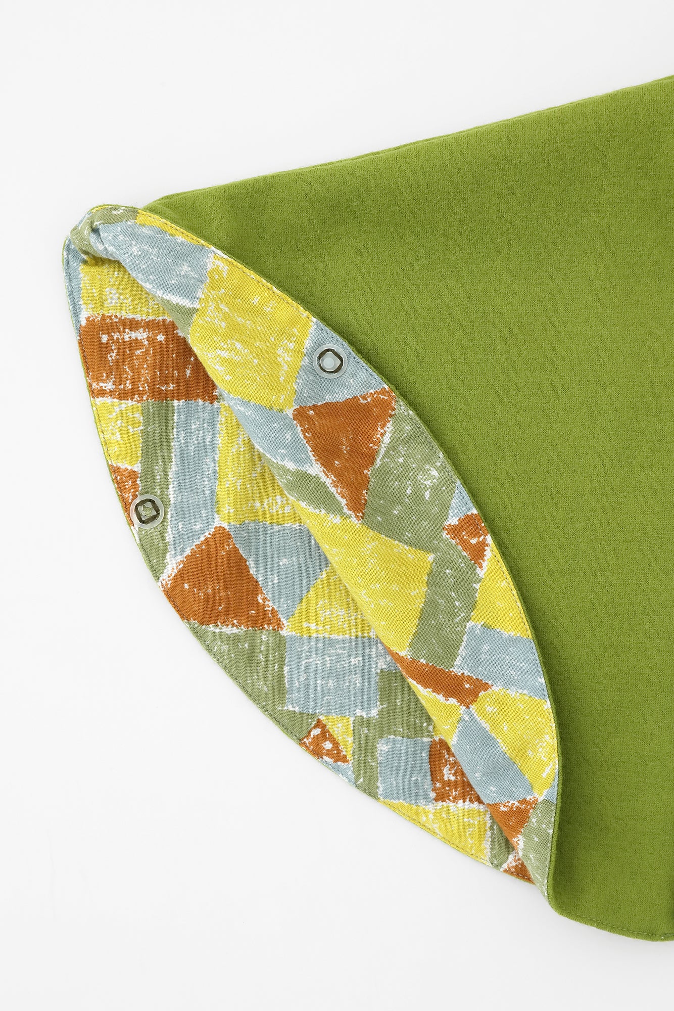 ●Boa Square Neck Poncho / Pure White × Flower Cocoon