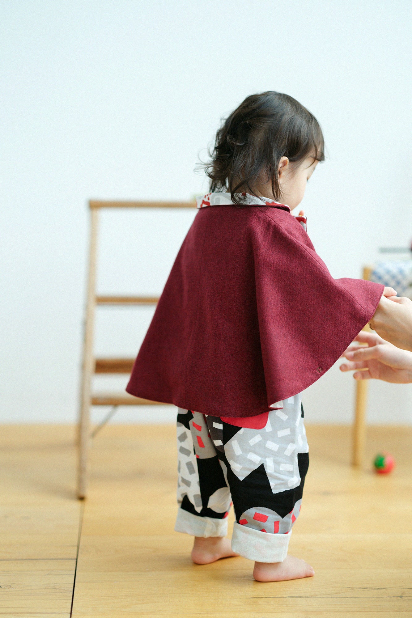 ●ツイード ポンチョ ひふ/あかいろ×ぶどうからくさ