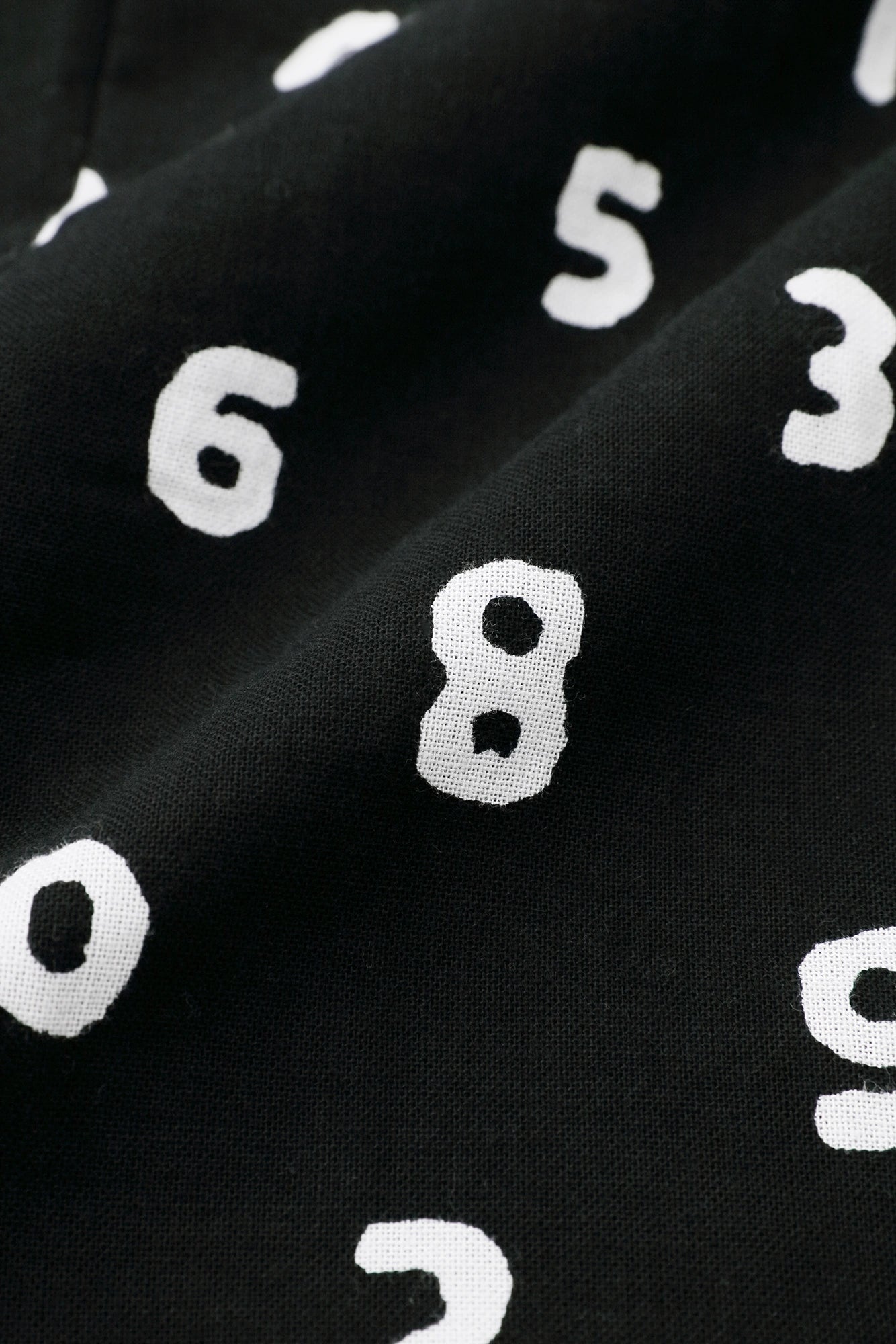 ●內抓毛 梯形袖連帽外套/深灰色×SO-SU-U十數 黑色