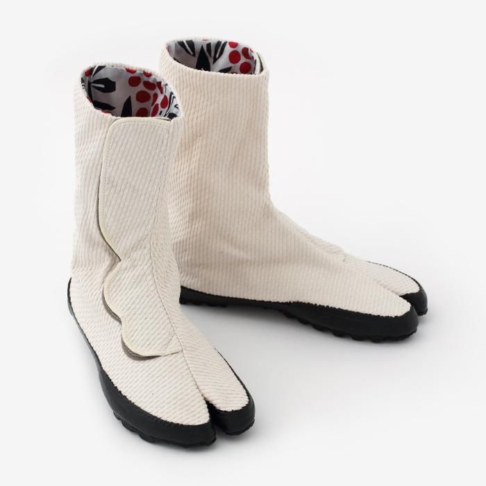 Velcro Tabi Boots / Sashiko White Nantenchiku