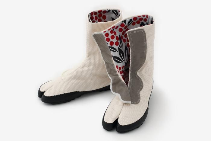 Velcro Tabi Boots / Sashiko White Nantenchiku