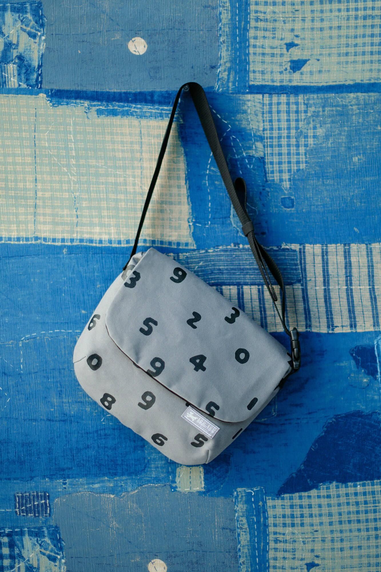 BIKE ショルダー/SO-SU-U 中 鉛色(なまりいろ)