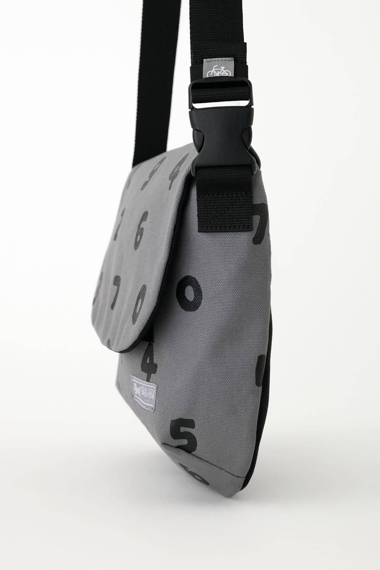 BIKE ショルダー/SO-SU-U 中 鉛色(なまりいろ)