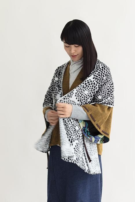 SOU · SOU × MOONBAT Scarf / Chrysanthemum Backlight